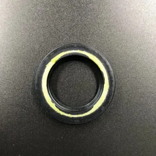 Сальник Yamaha (93101-28M16; 93101-28004) (28x43x7) (Yamaha) картинка