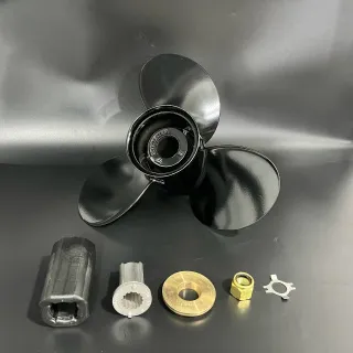 Гребной винт Mercury Black Max (13-3/4х15R) картинка