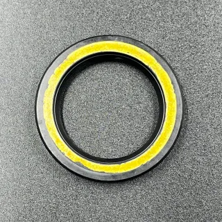 Сальник Yamaha (93101-30M33) (30x42x6) (WUHU) картинка
