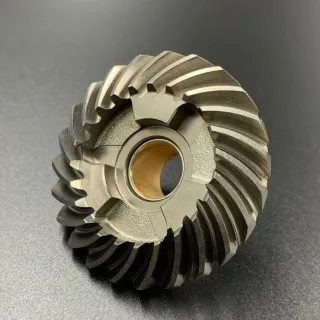Шестерня переднего хода Suzuki DT9.9-15, DF9.9-15 (57510-93910; 57510-90L00; 57510-93901) (Sinera) картинка