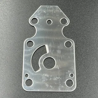 Пластина помпы охлаждения Yamaha 9.9-15, F9.9-15 (KACAWA) картинка