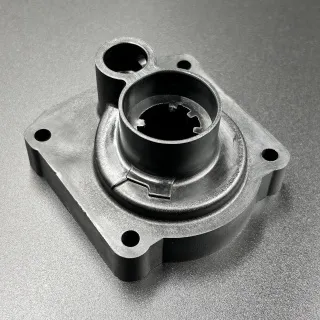Корпус помпы охлаждения Yamaha 25-30, F20-25 (Sinera) картинка