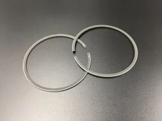 Кольца поршневые, комплект на один поршень Yamaha 55, 75-90 (0.50mm) (Sinera) картинка