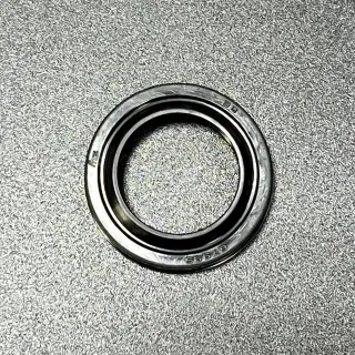 Уплотнение гидроподъемника Yamaha 40-50; F40-70 (Yamaha) картинка