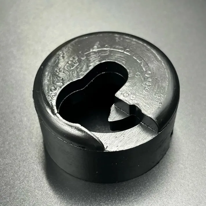 892683A01 — 2