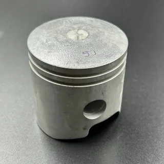 Поршень Yamaha 9.9-15 (0.50mm) (682-11636-00) (Yamaha) картинка