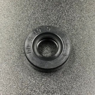 Сальник Yamaha (9x19x5) (Omax) картинка