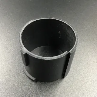Втулка поворотной рамы пластиковая Yamaha 40X, F20-45 (верх) (PREMARINE) картинка