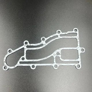 Прокладка выхлопного коллектора Suzuki DT9.9-15 (Sinera) картинка