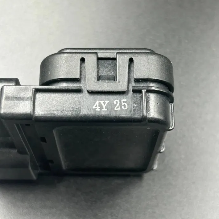 38410-93J21 — 5