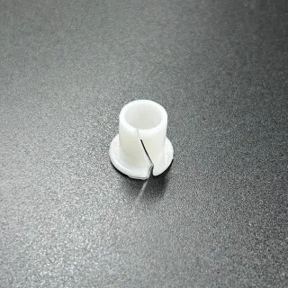 Втулка пластиковая Yamaha 3-140, F2-130 (YUELANG) картинка