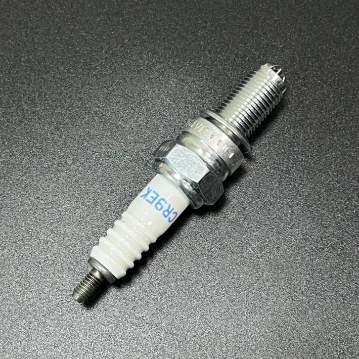CR9EK — 2