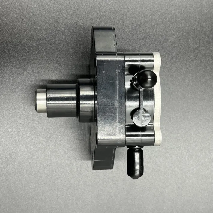 3H8-04000-4 — 3