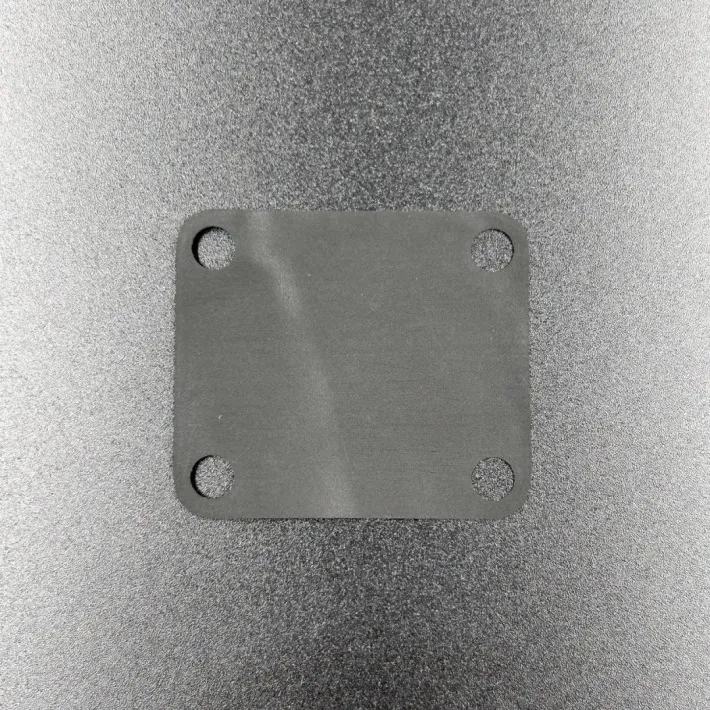 3C8-04018-0 — 1