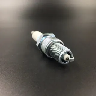 Свечи зажигания 4008 BPR6ES (NGK) картинка