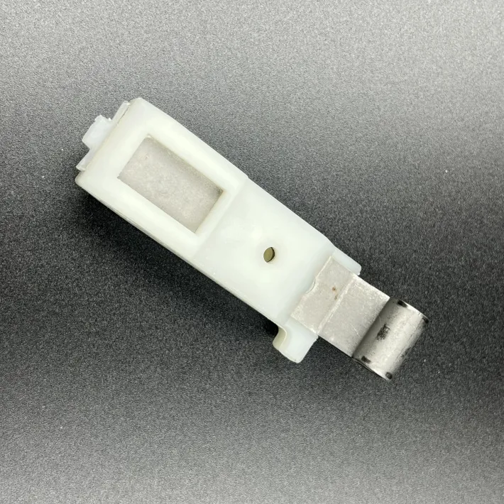 8F3-47611-02 — 2