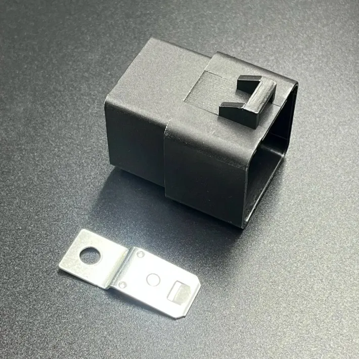882751A04 — 1