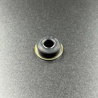 Сальник моторчика гидроподъема Yamaha F40-150 (6EK-43882-00) (Yamaha) картинка