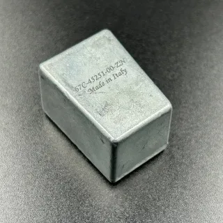 Анод кавитационной плиты Yamaha 40-50, F25-F60 (Цинковый) (67C-45251-00) (Omax) картинка