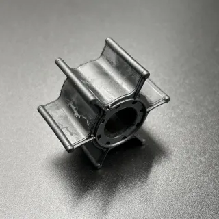 Крыльчатка помпы охлаждения Yamaha 9.9-15, F8-9.9 Old (Sinera) картинка