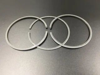 Кольца поршневые, комплект на один поршень Yamaha 40-50 (0.25mm) (3Ring) (Omax) картинка