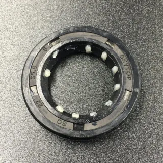 Сальник Yamaha (93101-22M60) (22x35.5x6) (PREMARINE) картинка