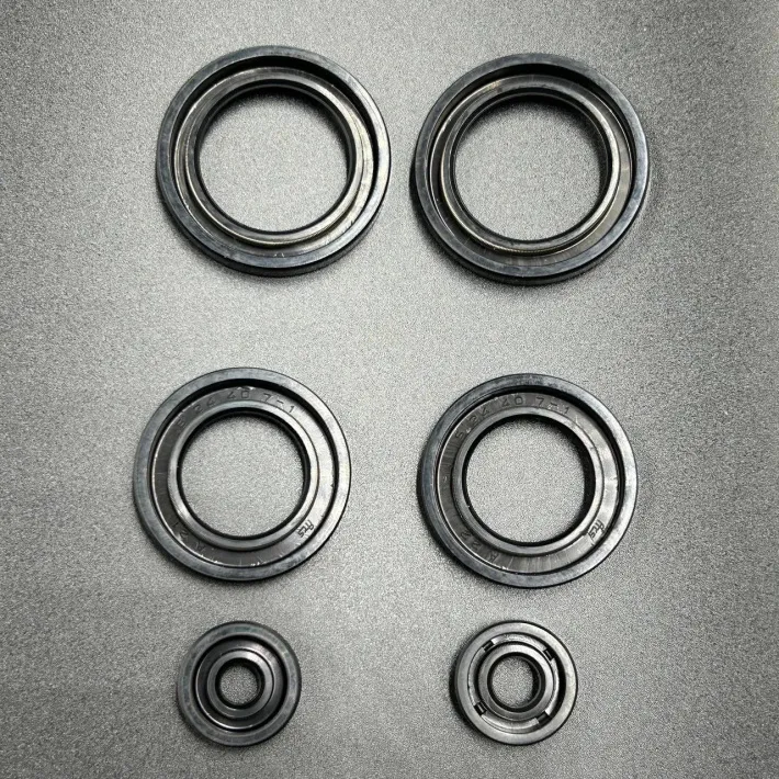25700-93L02 — 2