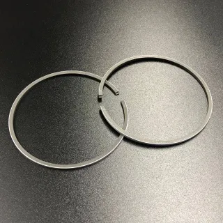 Кольца поршневые, комплект на один поршень Yamaha 40X (0.25mm) (Omax) картинка