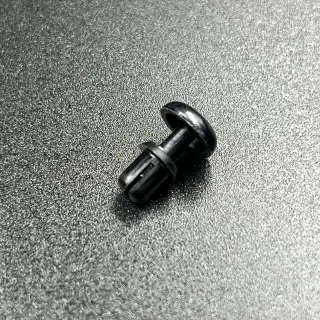 Заклепка крепления капота Yamaha 60-70 картинка