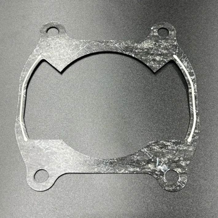 8R4-11351-04 — 1