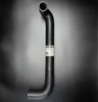 Шланг системы охлаждения MERCRUISER 4.3/5.0/5.7L (32-16012) (Quicksilver) картинка