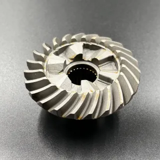 Шестерня переднего хода Mercury 50-60 (43-813693A1; 43-813693T1) (Osaka) (23 зуба) картинка