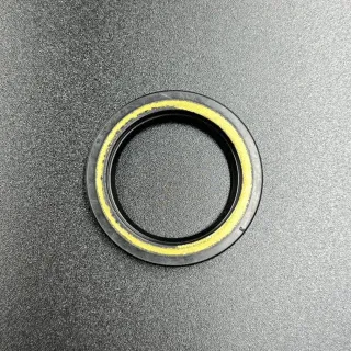 Сальник коленвала Yamaha 40X (93101-30M33,93102-30M53,93102-30M56) (30x42x6) (Omax) картинка
