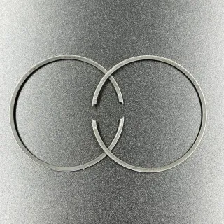 Кольца поршневые, комплект на один поршень Suzuki DT9.9-15 (толщина 2mm) (0.50mm) (PREMARINE) картинка