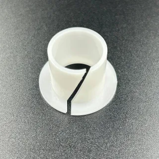 Втулка струбцины пластиковая Yamaha 40-90, F40-130 (Omax) картинка