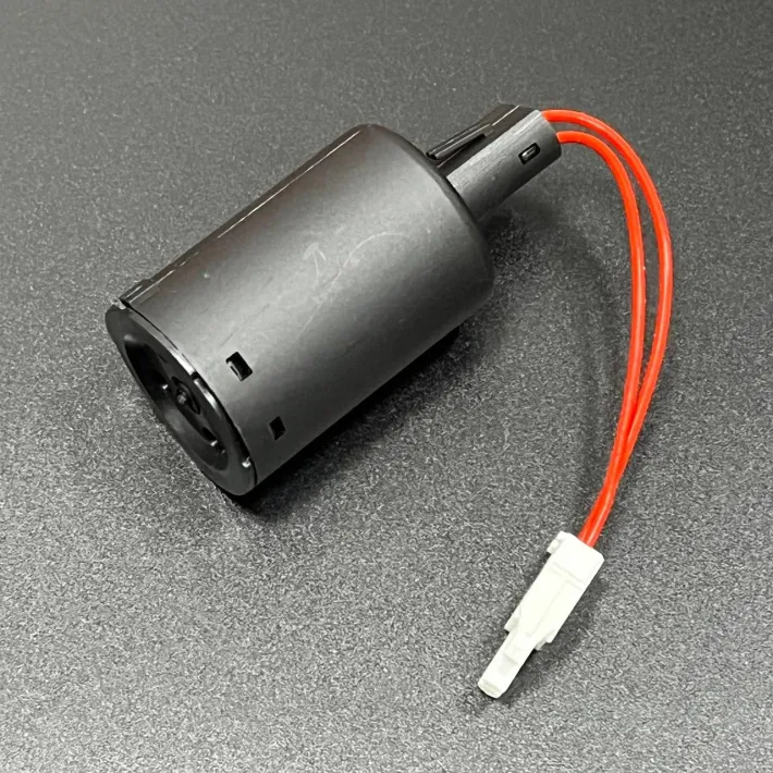 8M6000359 — 1
