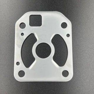 Пластина помпы охлаждения Tohatsu M40B2-M70C/B (3F3-65239-2) (Tohatsu) картинка