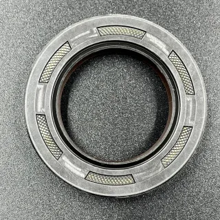 Сальник Yamaha (93102-30M05) (30x47x7) (Yamaha) картинка