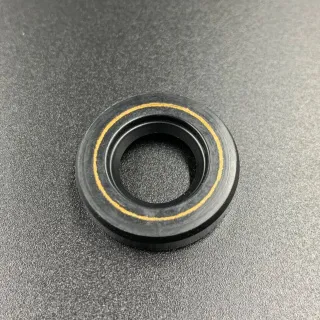 Сальник Yamaha (93101-13M11; 93101-13018) (13x25x6) (Osaka) картинка