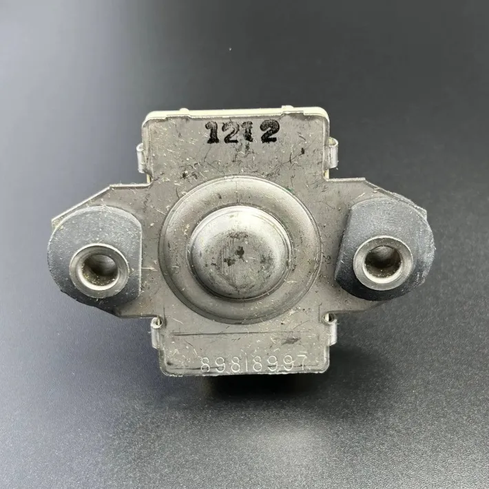 818997T1 — 2