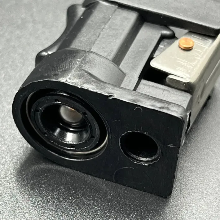 6G1-24305-03 — 2
