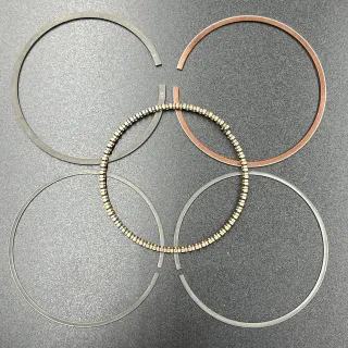 Кольца поршневые, комплект на один поршень Yamaha F25-60 (0.50mm) (67C-11605-01) (Yamaha) картинка