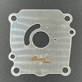 Пластина помпы охлаждения Suzuki DT90-100, DF60-140 (17471-87E10) (Omax) картинка