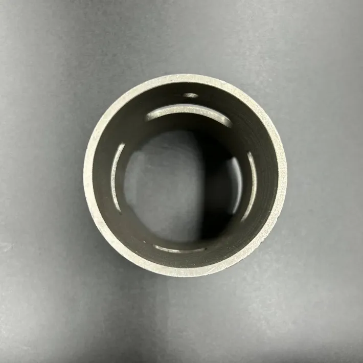 6L2-10935-00 — 4