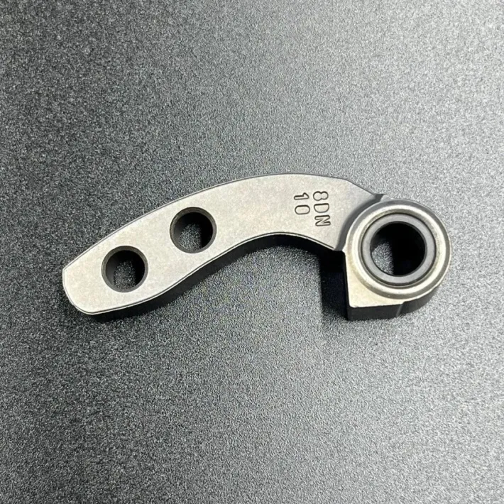 8DN-17605-30 — 1