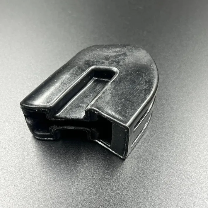 8ED-47422-00 — 2