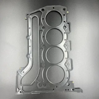 Прокладка под головку Suzuki DF70-90(A) (YUELANG) картинка