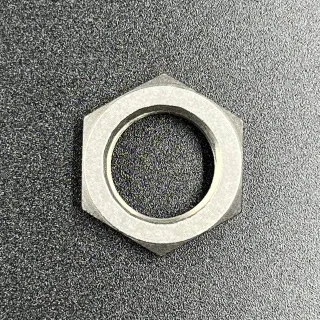 Гайка крепления пиньона Yamaha 60-115, F40-200 (Yamaha) картинка