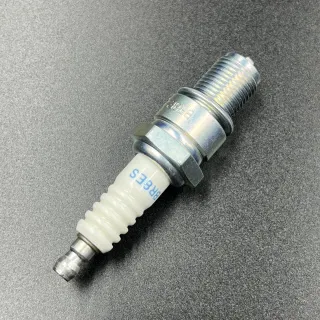 Свеча зажигания NGK BR8ES (PREMARINE) картинка
