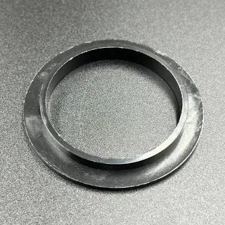 Втулка поворотной рамы пластиковая Yamaha 40X, F20-45 (KACAWA) картинка